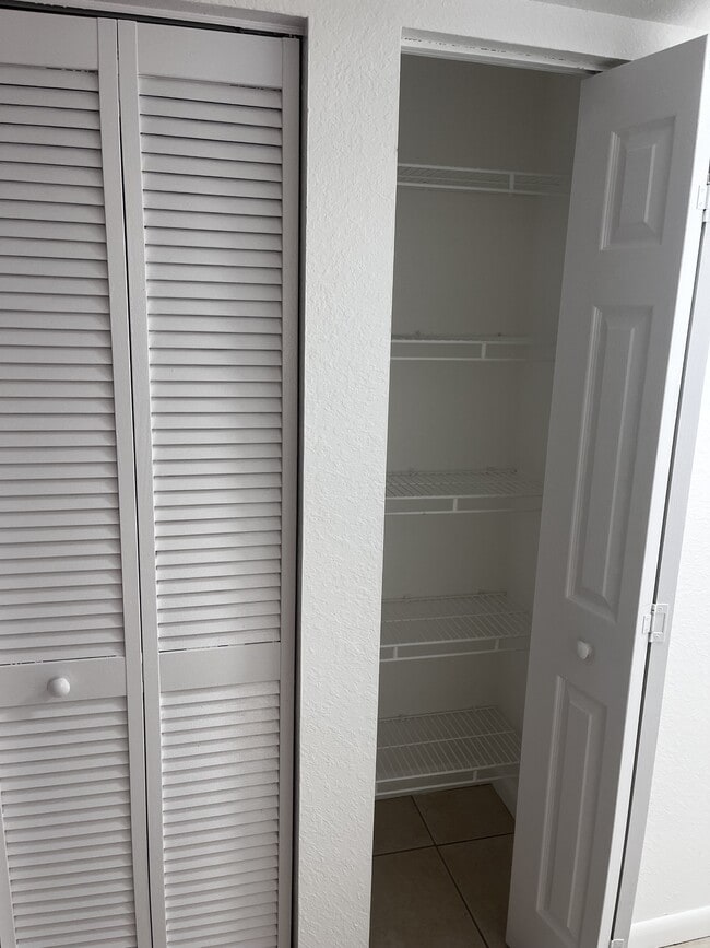 Building Photo - 2944 NW 55th Ave