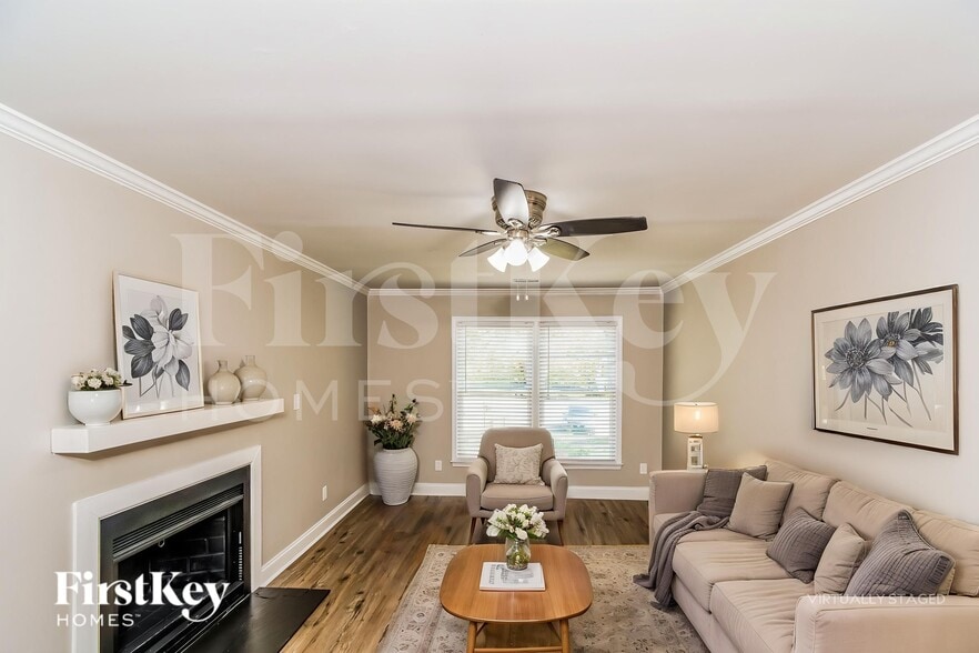 Building Photo - 701 Whitby Ct