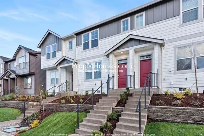 Building Photo - 884 N 18th Ave