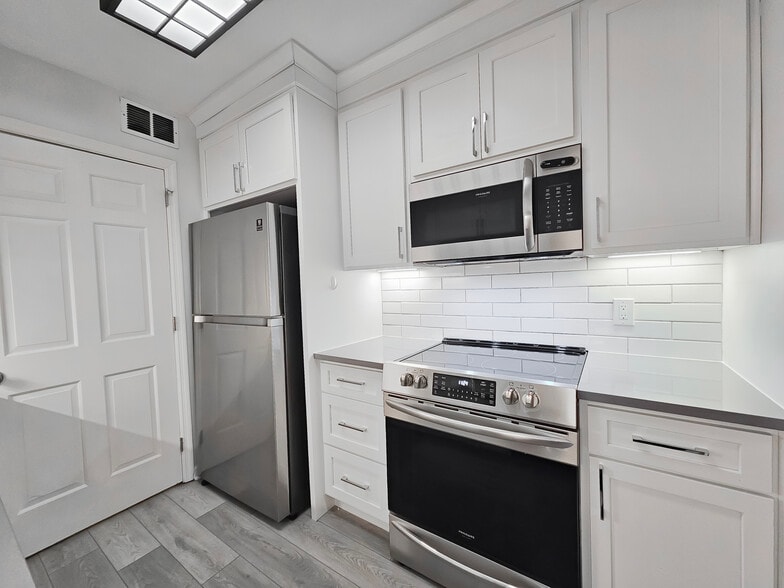 Building Photo - 601 Boyd Mill Ave