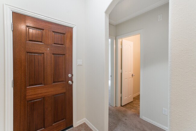 Building Photo - 25531 Forest Springs Lake