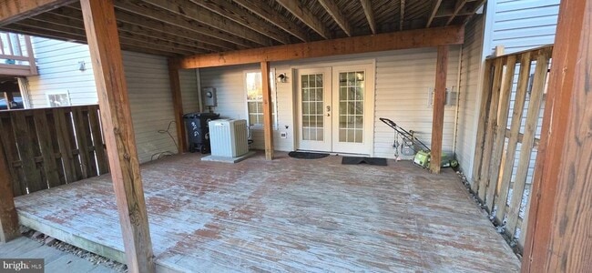 Building Photo - 676 McLeary Square SE