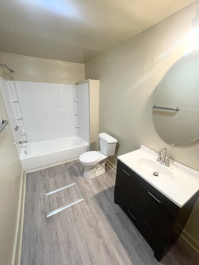 Building Photo - Anderson 2 bedroom home