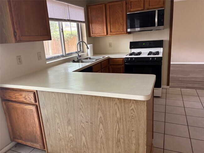 Building Photo - 3310 Mulberry Hill Ln