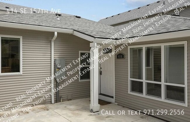 Building Photo - 414 SE 157th Ave