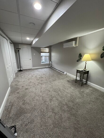 Building Photo - 103 Dresner Cir