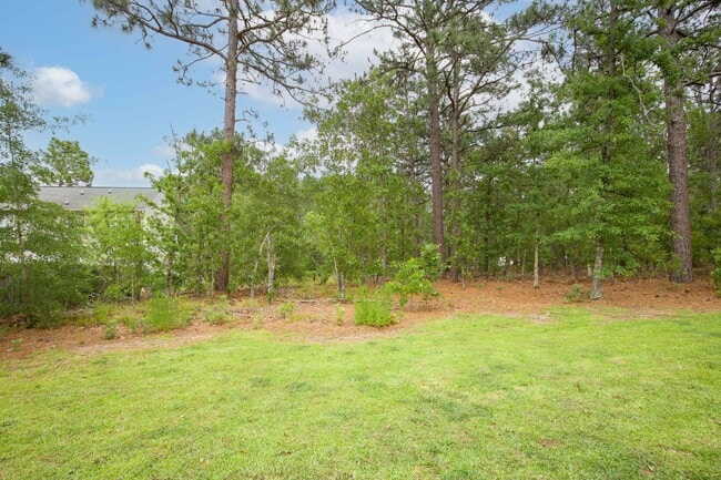 Building Photo - Beautiful home in Gated Community of Woodlake
