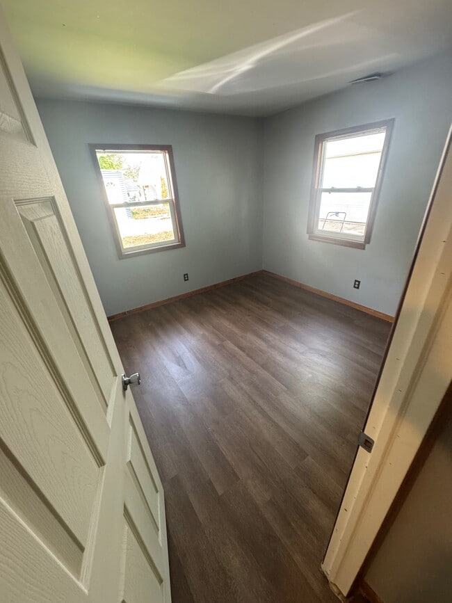 Building Photo - 2810 Witchwood Dr