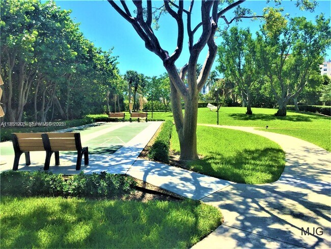 Building Photo - 1201 S Ocean Dr