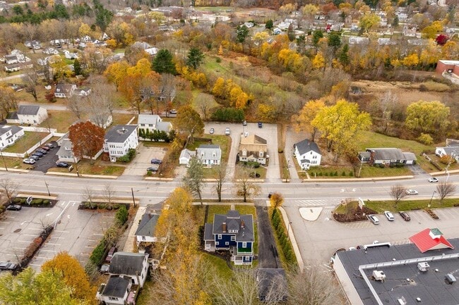 Building Photo - 815 Central Ave