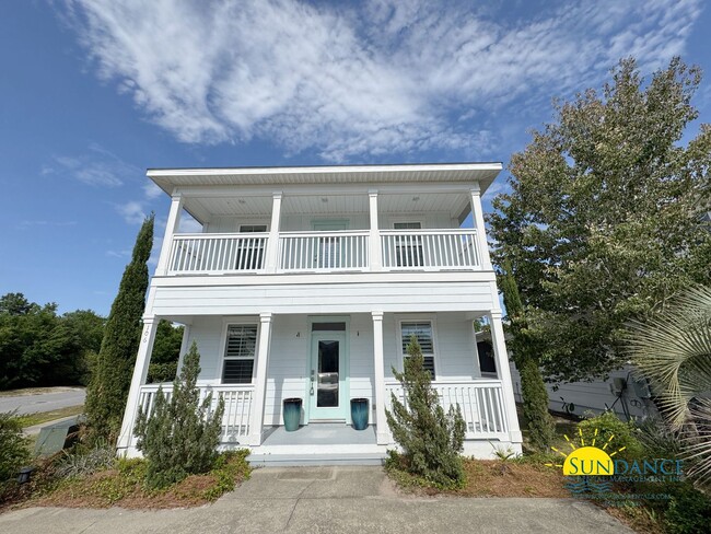 Building Photo - Magnificent 3 Bedroom Home in Santa Rosa B...
