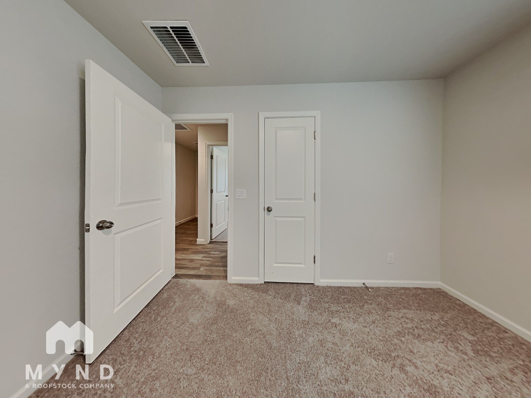 Building Photo - 10253 W Wenden Dr