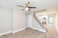 Building Photo - Beautifully Renovated Home in the Heart of...