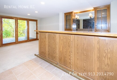 Building Photo - 11956 Farley-