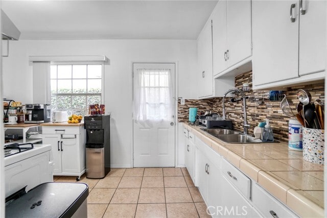 Building Photo - 15215 Normandie Ave