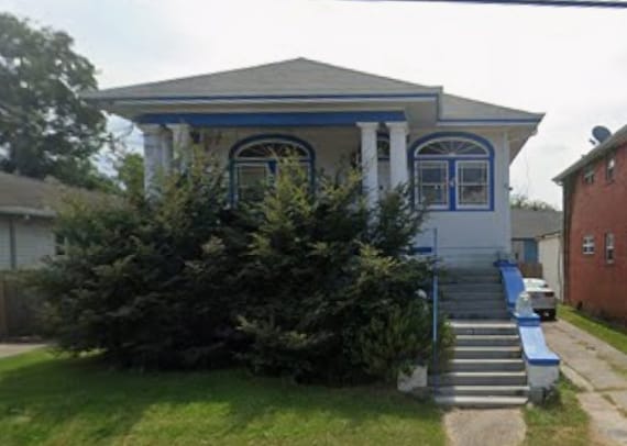 Building Photo - 4422 Walmsley Ave