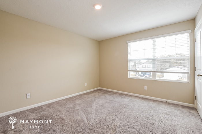 Building Photo - 2681 Island Pond Dr