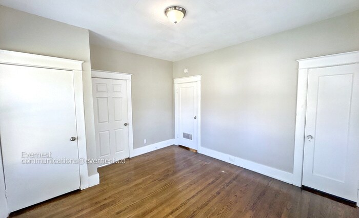 Building Photo - 1520 36th St N