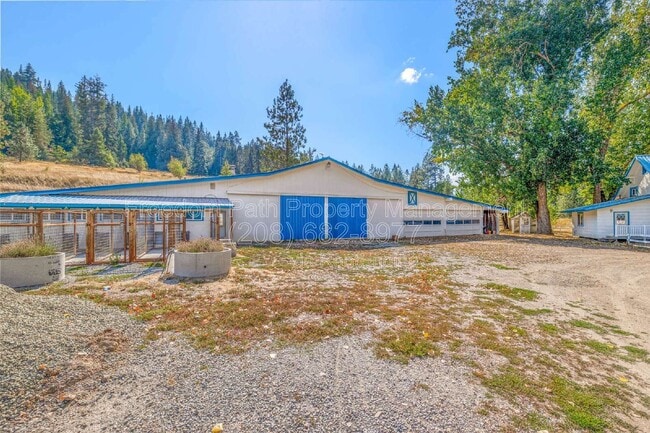 Building Photo - 17778 E Canary Creek Rd