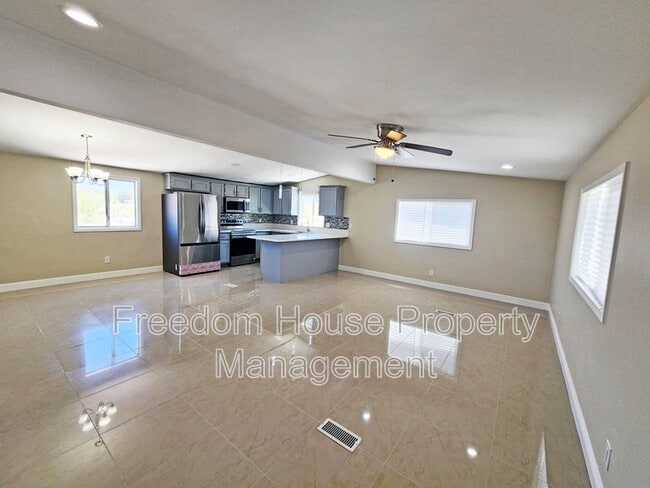 Building Photo - 1830 Casey Rd