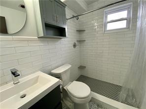 Building Photo - 259 Republic St