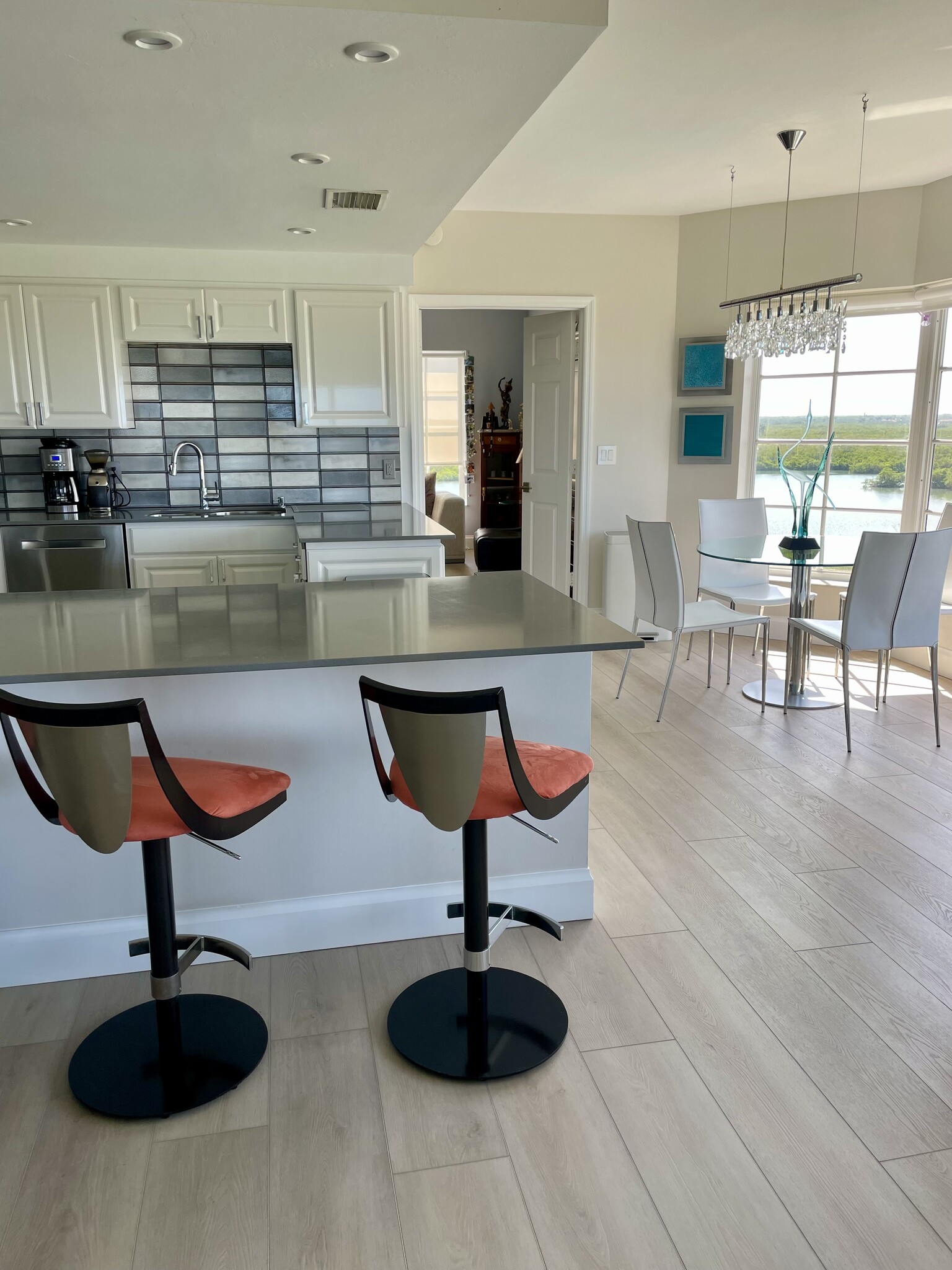 Kitchen - 13105 Vanderbilt Dr