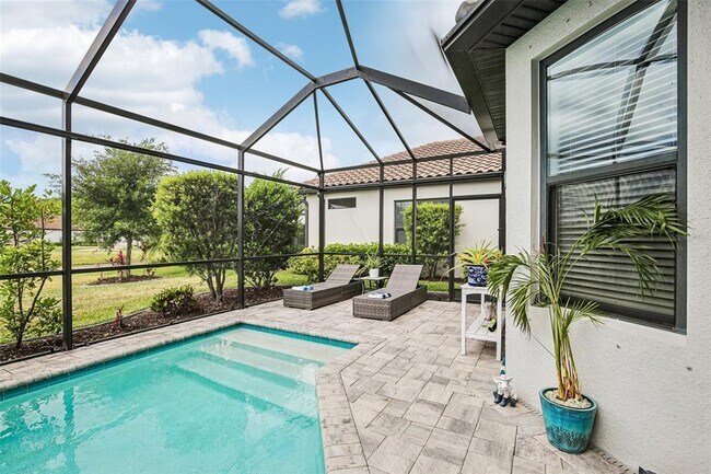 Building Photo - 10834 Calluna Dr