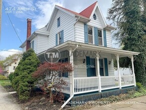 Building Photo - 474 Arch St