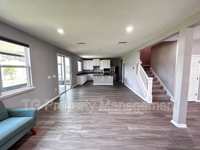 Building Photo - 11646 Pacific Dogwood Ct