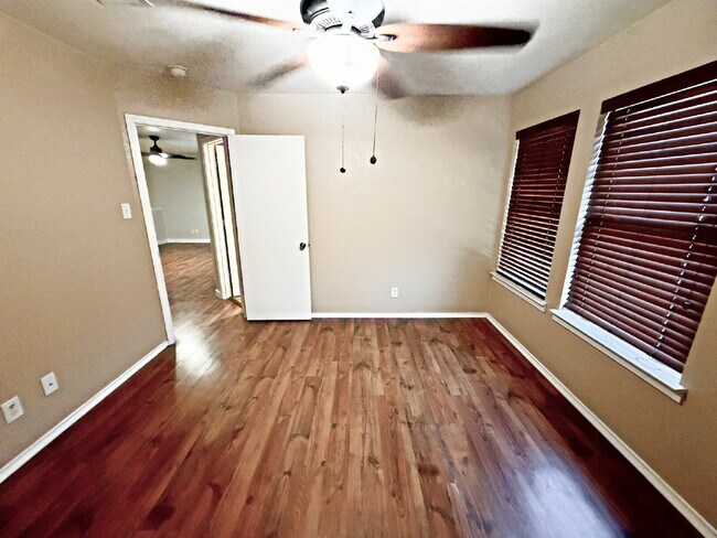 Building Photo - 6410 Mineral Bay