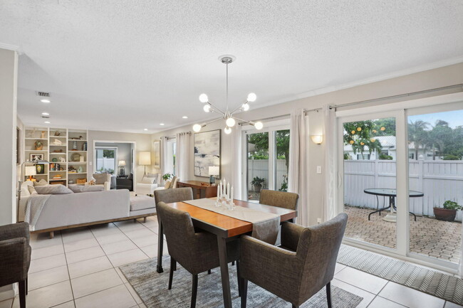 Building Photo - 10 Sailfish Ln
