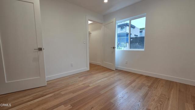 Building Photo - 917 N Ridgewood Pl