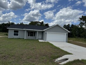 Building Photo - 91 Maple Dr