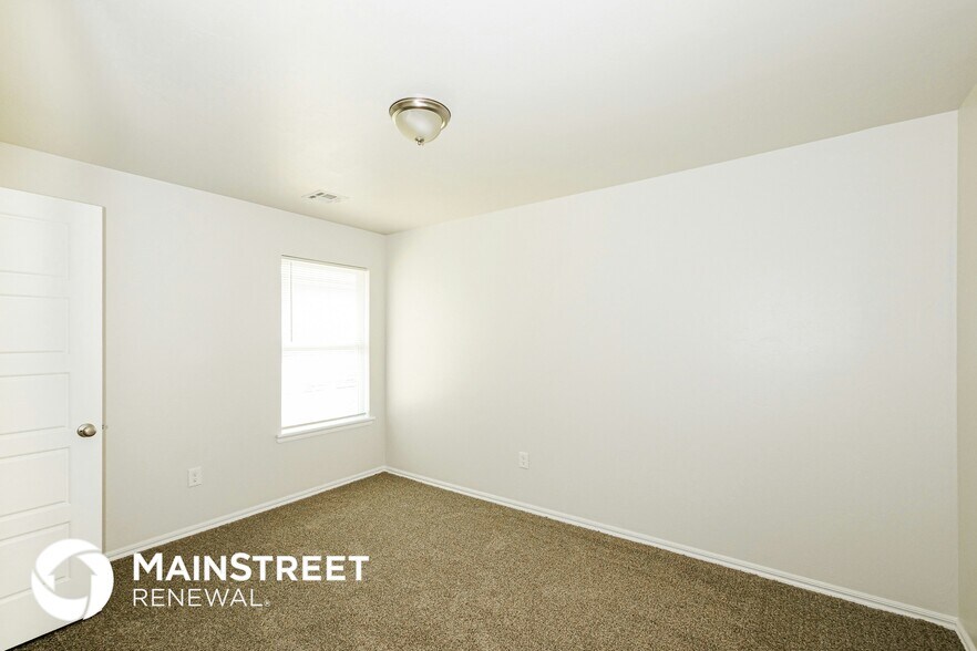 Building Photo - 4608 Crystal Clear Ln