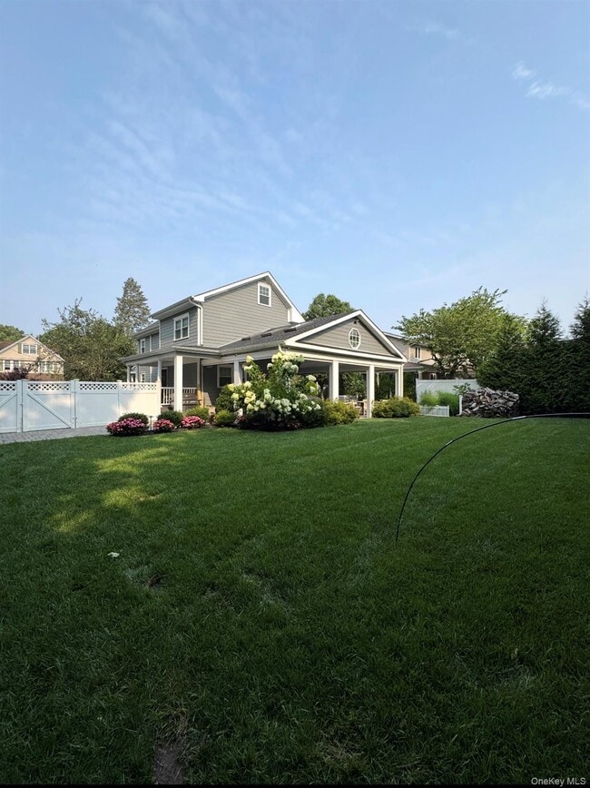 Building Photo - 42 Franklin Ave