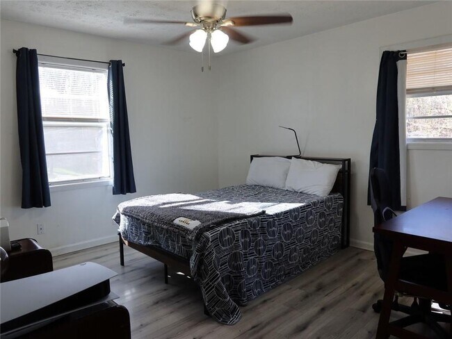 Building Photo - 651 Mincey Woods Ct