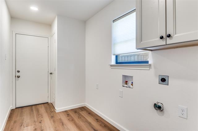 Building Photo - 302 Faircrest Dr