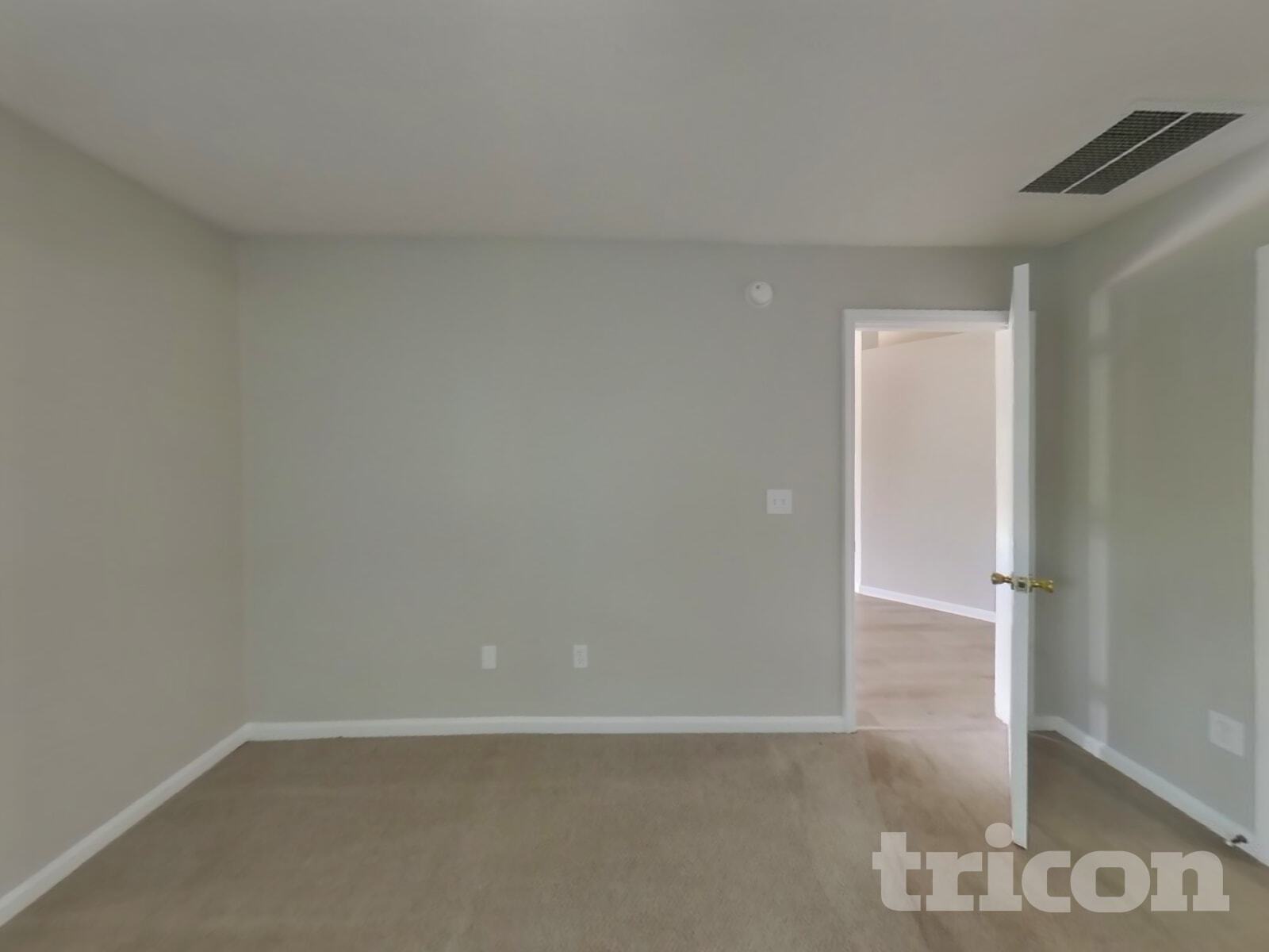 Building Photo - 12360 Anarania Dr