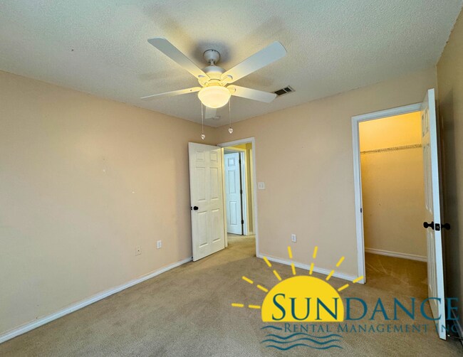 Building Photo - Spacious 4-Bedroom Home on a Quiet Cul-de-Sac!