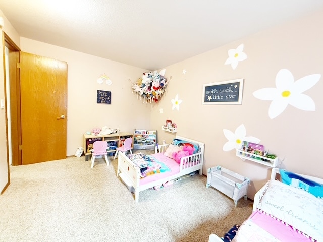 Building Photo - 1030 NE Coco Ct