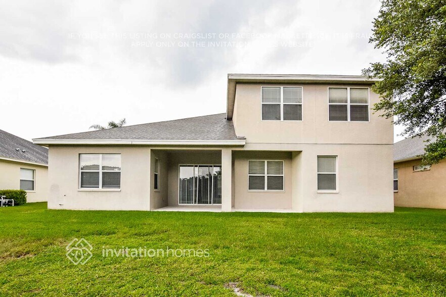 Building Photo - 3241 Grassglen Pl