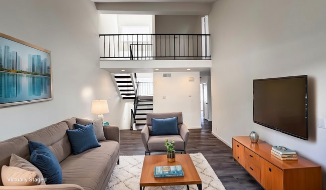 <<< Mid Term rental, pool, new kitchen, at... - 756 S Garfield Ave