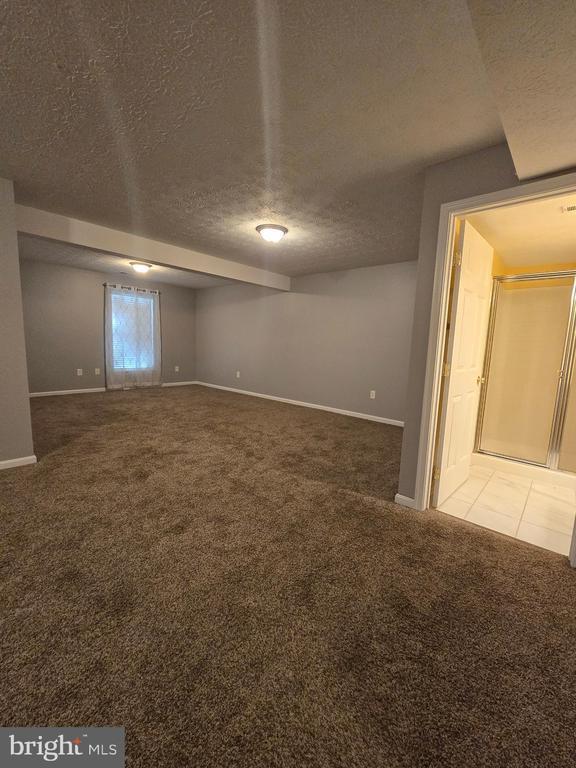 Building Photo - 160 Leeds Creek Cir