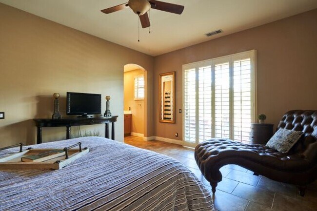 Building Photo - $5,350/Month |  Available estimate 1 May 1st Move-In & Negotiable | 1-Year Lease