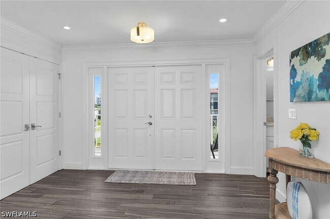 Building Photo - 1020 Swallow Ave