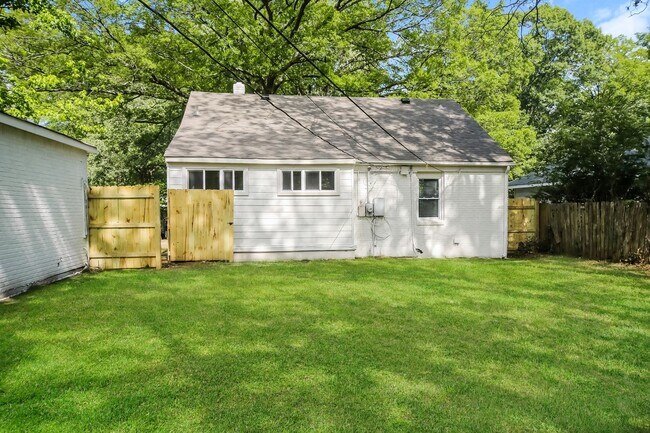 Building Photo - Beautiful House for Rent in Berclair-Highl...
