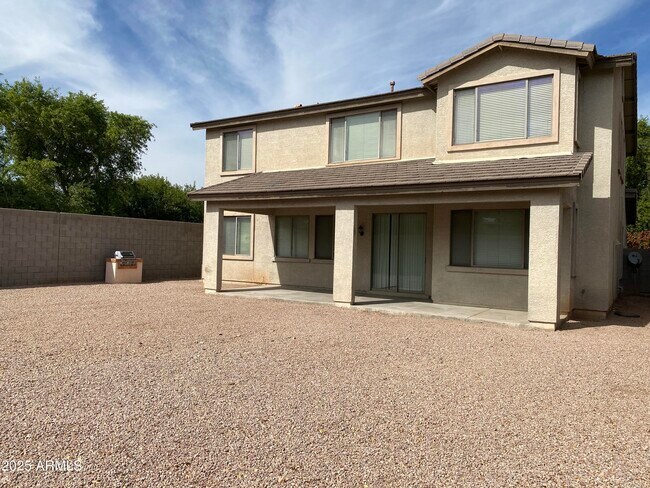 Building Photo - 8837 W Glenn Dr