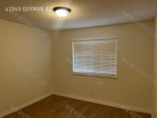Building Photo - 42949 Guyman Ave