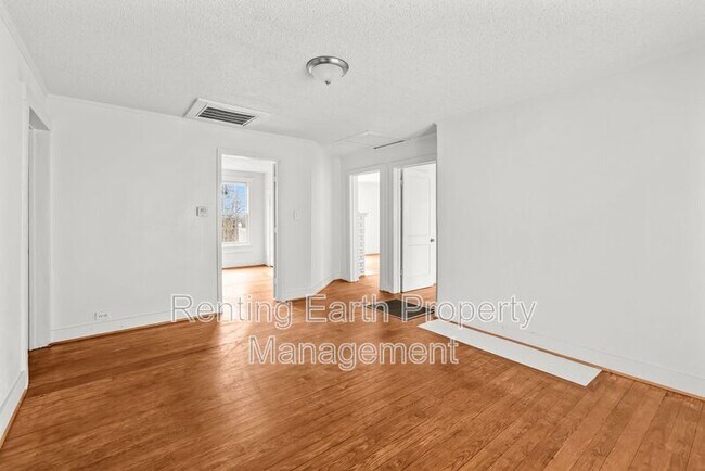 Building Photo - 2712 24th Street Ensley