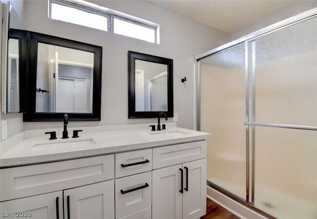 Building Photo - 4009 Hidden Oasis Ct